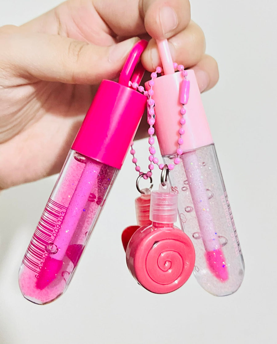 Lip gloss with Lipstick